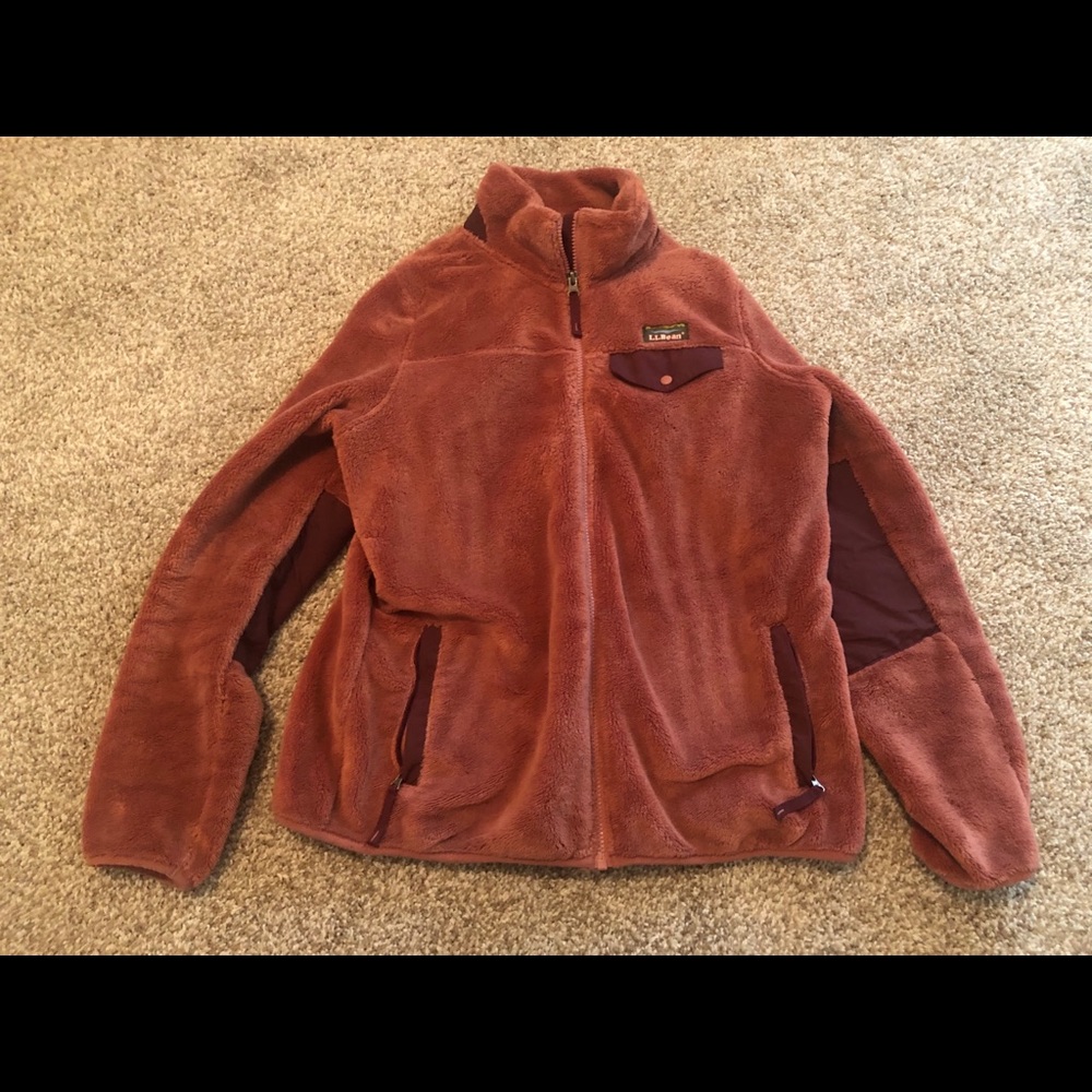 LL Bean cozy fleece in rose/rust color size medium